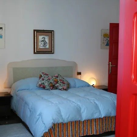 Bed & Breakfast I Mari Torpe