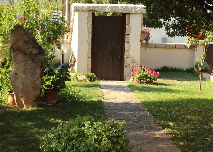 Bed & Breakfast I Mari